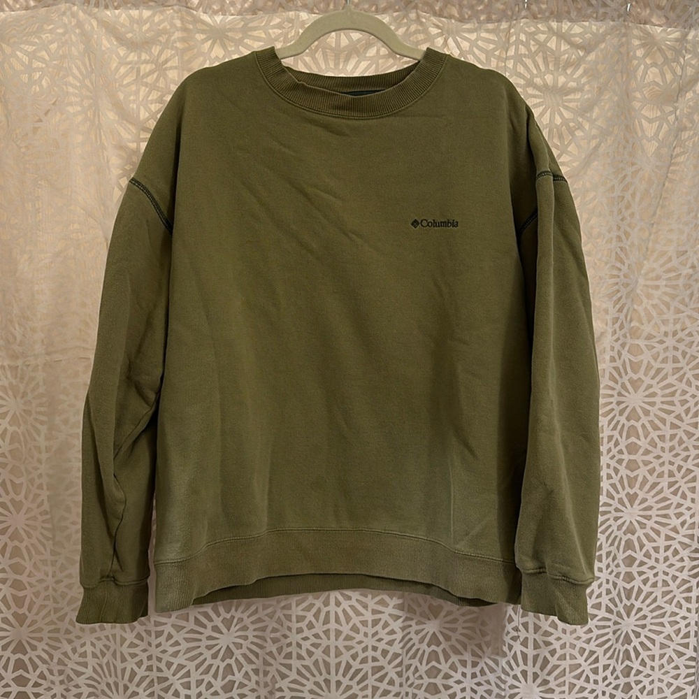 🌲 Vintage Green Columbia Sweatshirt - Classic Outdoor Apparel